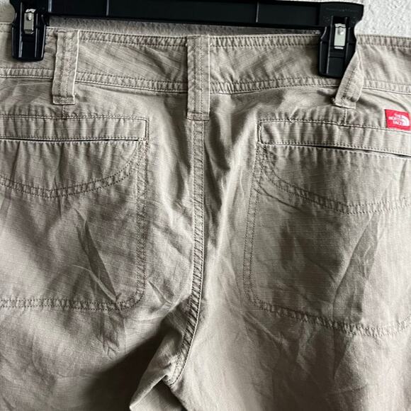 The North Face Women's Almatta Cropped Capri Khaki Pants Size 12 - Picture 10 of 12